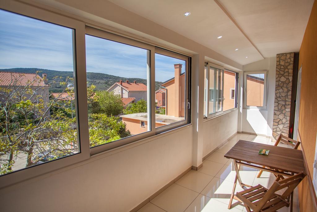 Apartman Petra Cres Exterior foto