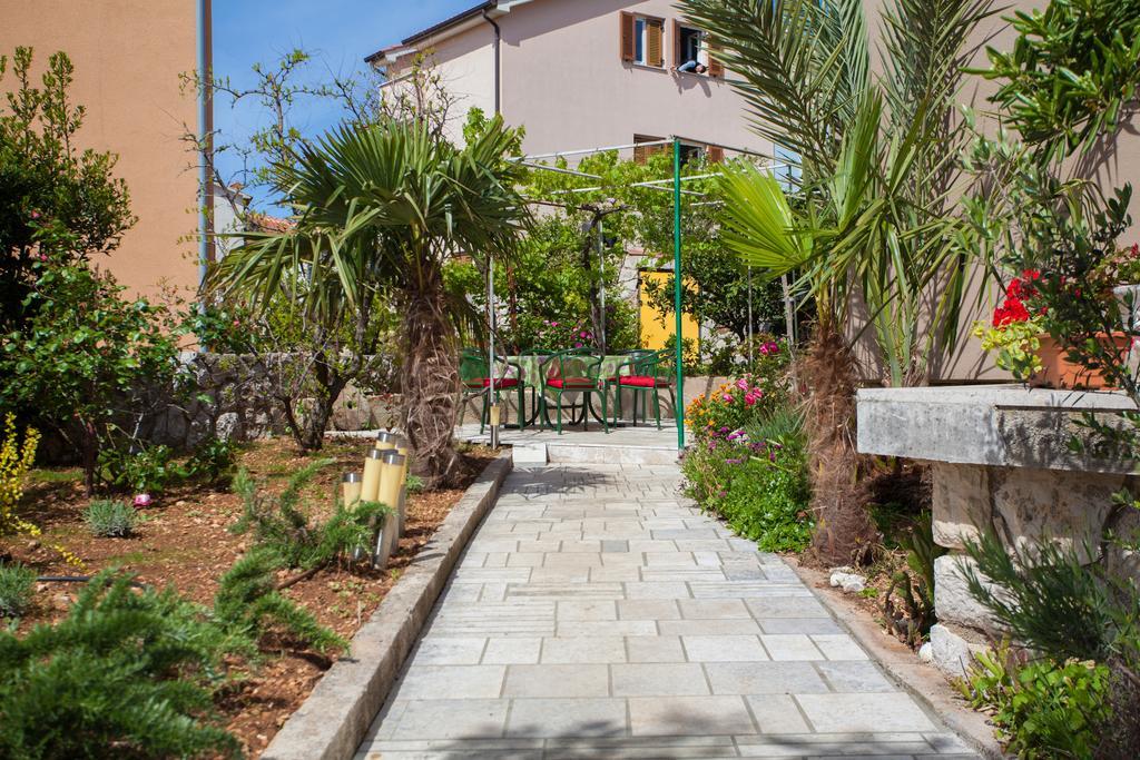 Apartman Petra Cres Exterior foto